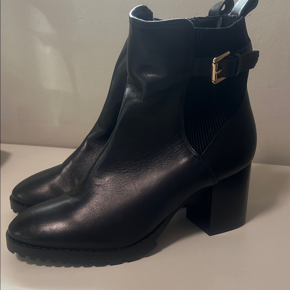 Brand new Blondo Black Leather boots waterproof women’s size 8.5